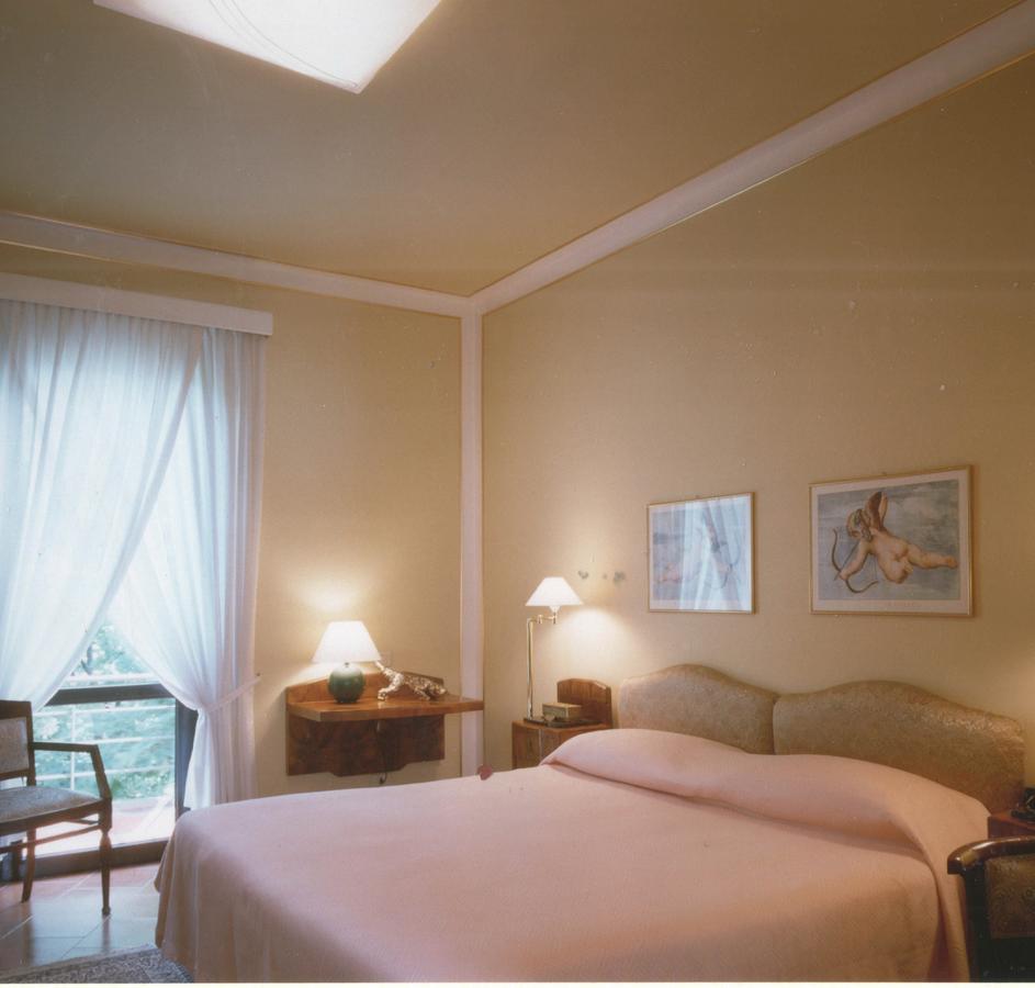 Hotel Locanda Del Mel Calolziocorte Exterior foto